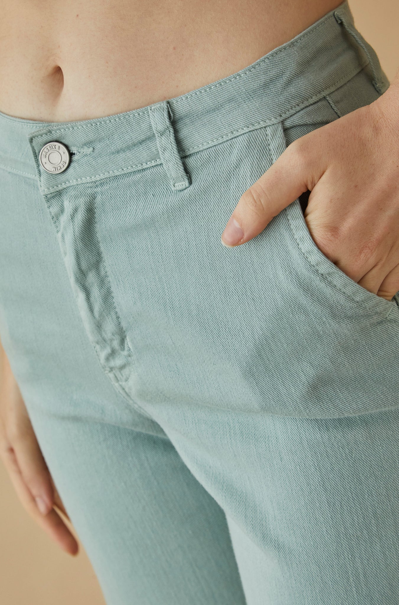 Bassika | Pantalon Luz Verde