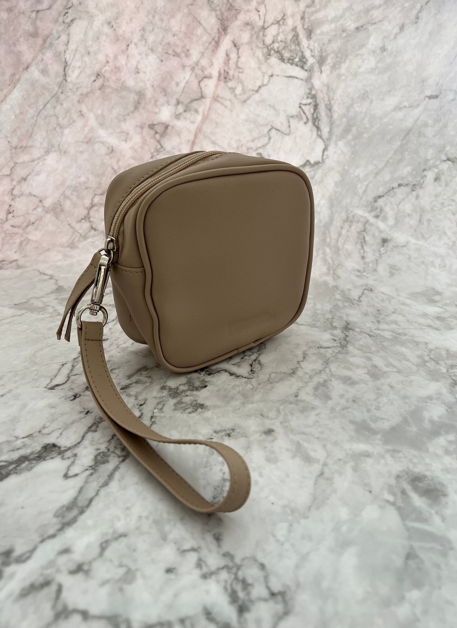 AKN Accesorios | Estuche Mimi